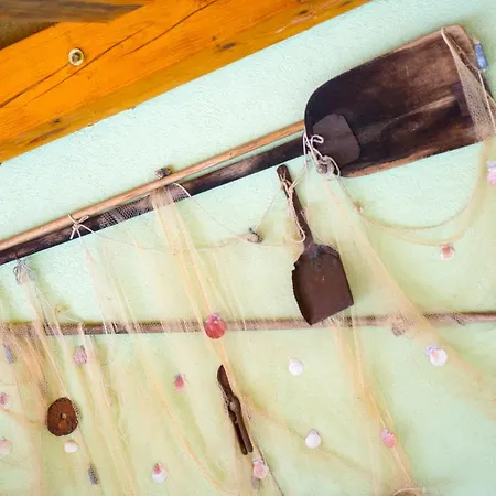 Retro Pool House Casa de Férias Mostar