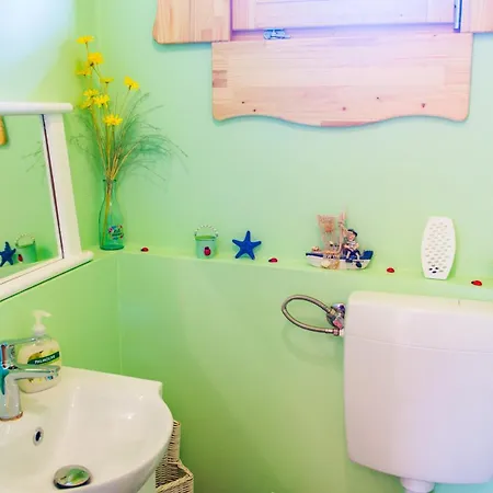 Retro Pool House بيت للعطل