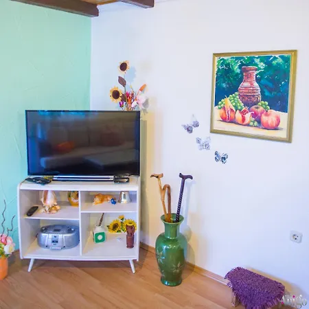 بيت للعطل Retro Pool House موستار