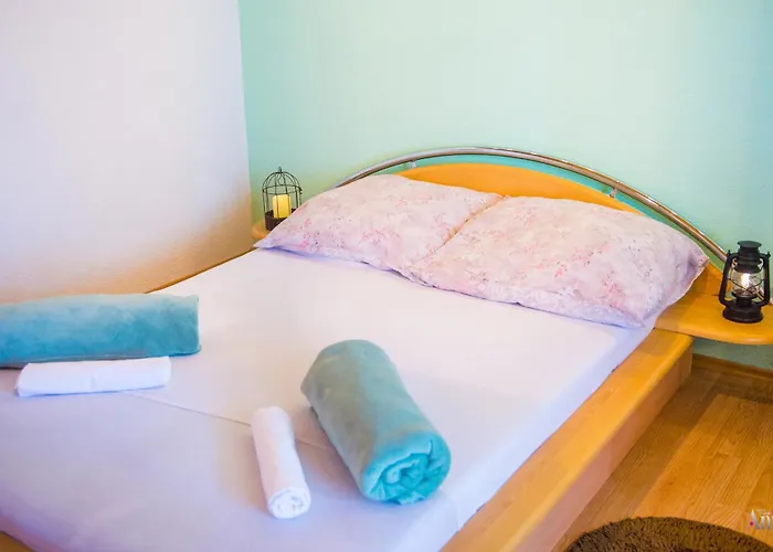 Retro Pool House Semesterbostad