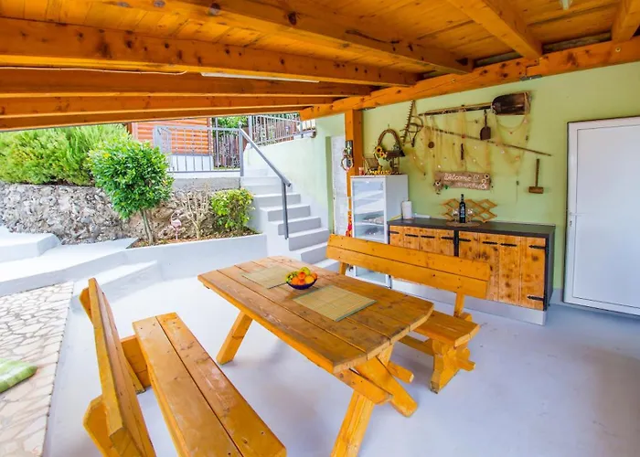 Retro Pool House Semesterbostad Mostar