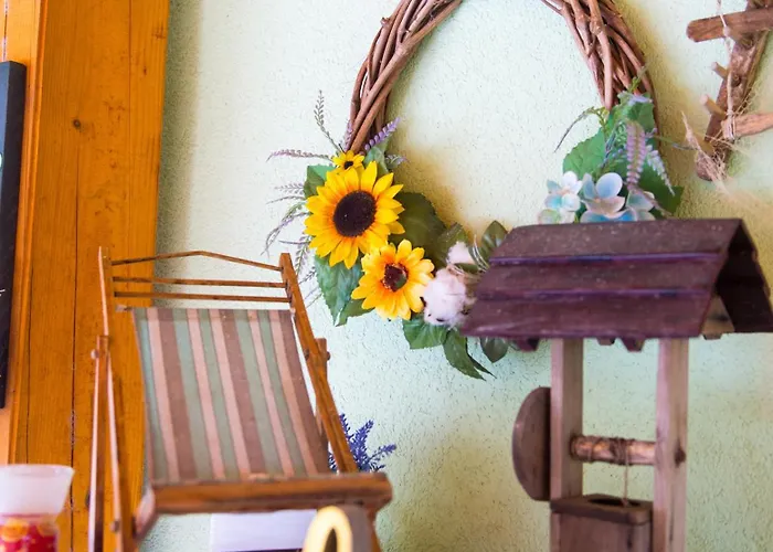 Retro Pool House * Mostar