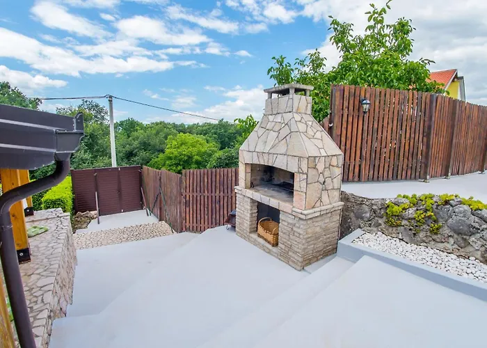 Retro Pool House Semesterbostad Mostar